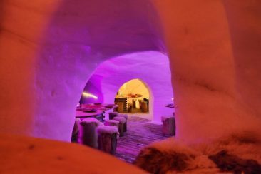 Iglu Übernachtung in den Alpen