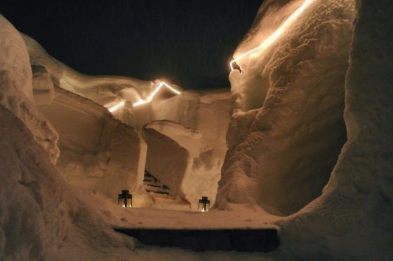 Iglu Übernachtung in den Alpen