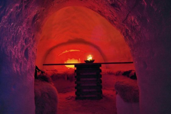 Iglu Übernachtung in den Alpen