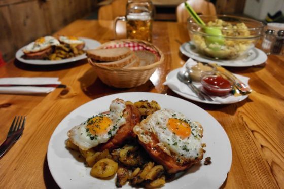 Schneeschuhwandern in Tirol