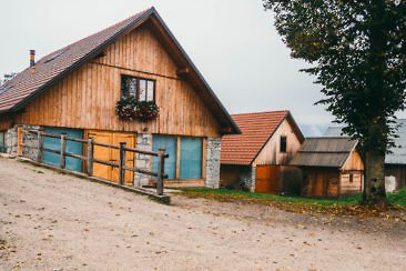 Wanderparadies Grüner Karst Ausflugsziele & Tipps für Sloweniens Süden