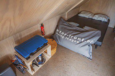 Floating Lodge Floß Fort Uitermeer