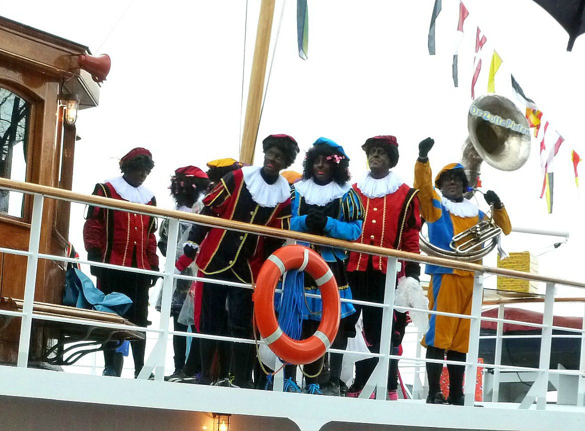 Der Einzug von Sinterklaas