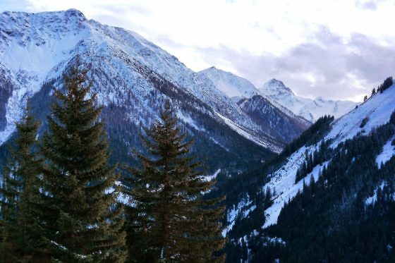 Schneeschuhwandern in Tirol