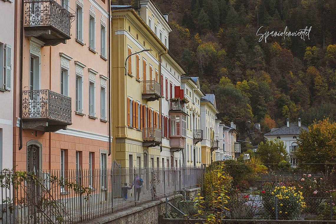 Spaniolenviertel Poschiavo Zuckerbäckervillen