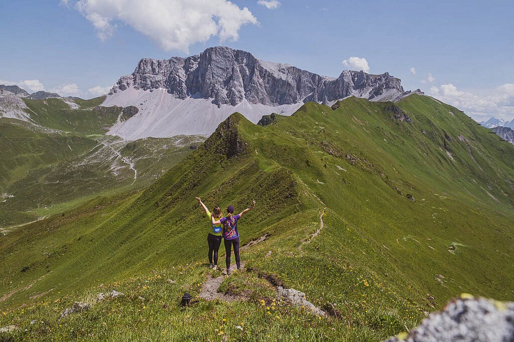 Prättigauer Höhenweg Schweiz genussvolle Hüttenwanderung in 4 Etappen